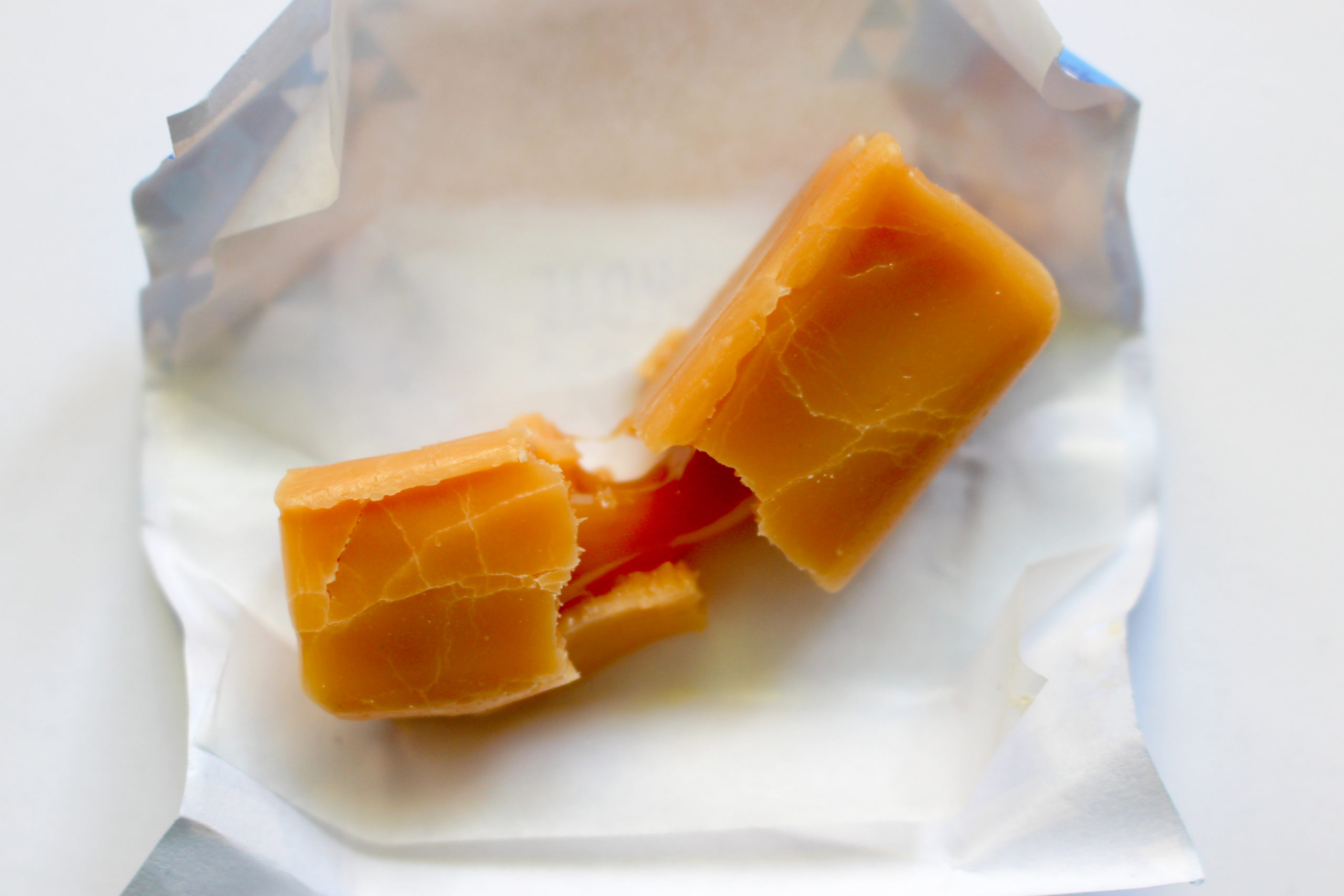 krówka ciągnąca w środku