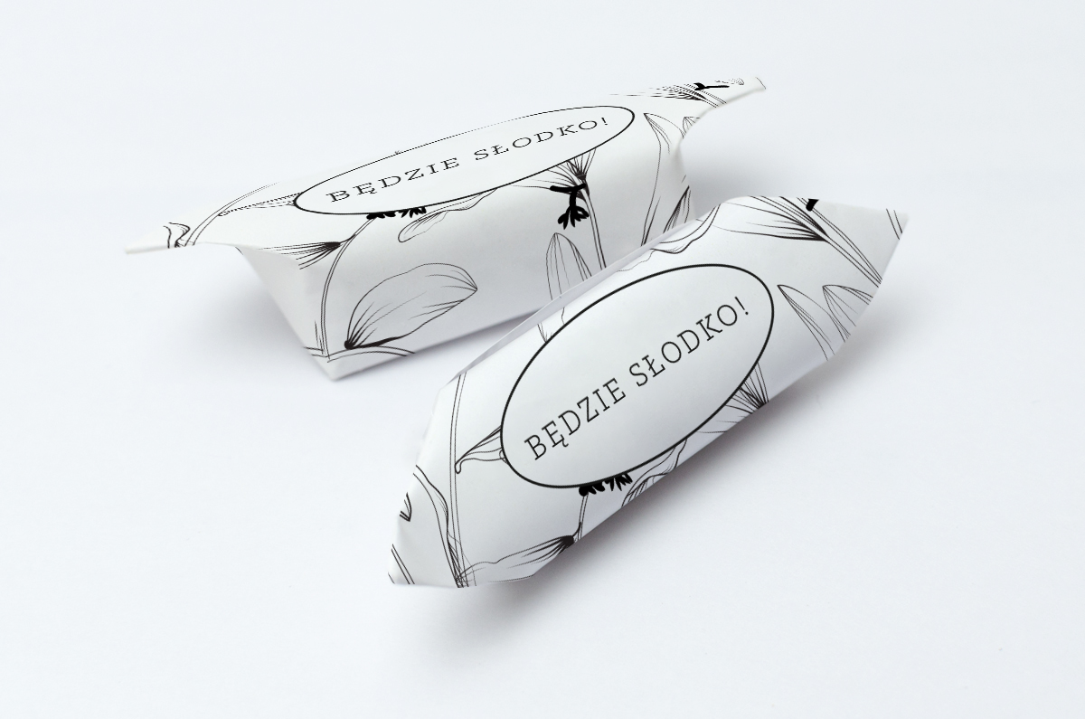 Krówki reklamowe twój tekst czarno białe kwiaty