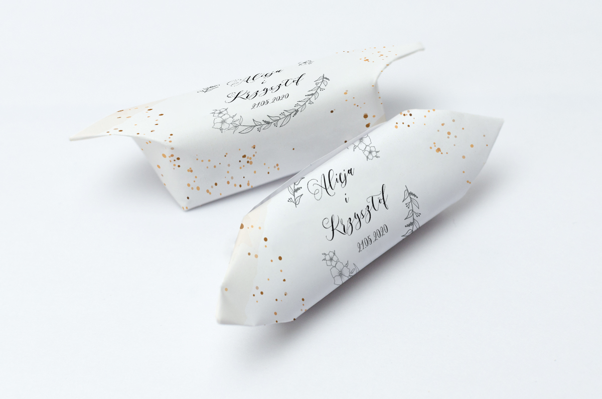 Krówki na ślub i wesele białe kwiaty złote kropki